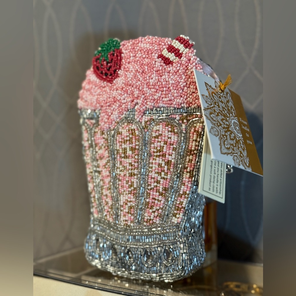 Beaded Strawberry Milkshake Clutch Crossbody Bag - Picture 4 of 7